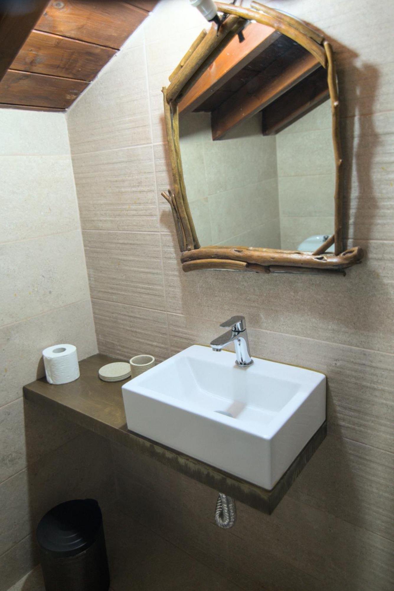 Myriam Spa & Luxury Suites Monemvasía Exteriör bild